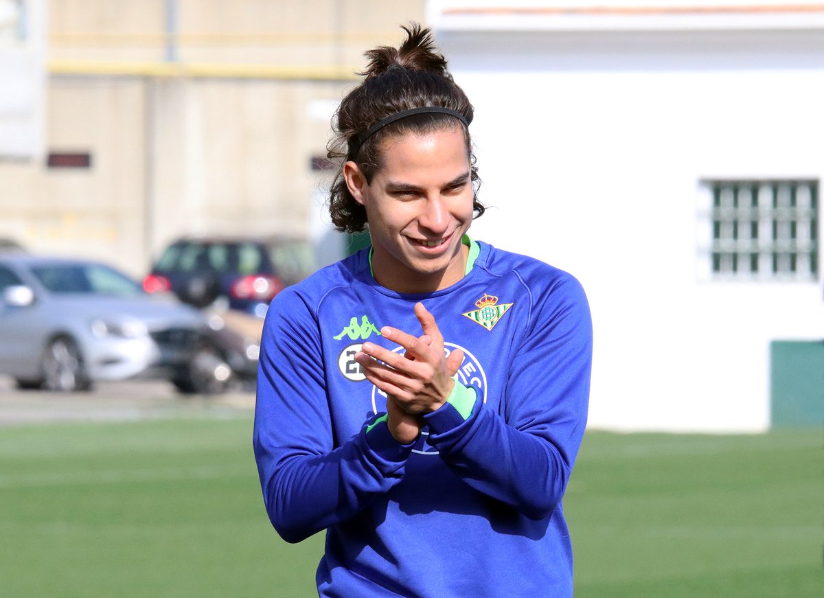 Diego Lainez, futbolista del Real Betis (Twitter @RealBetis)