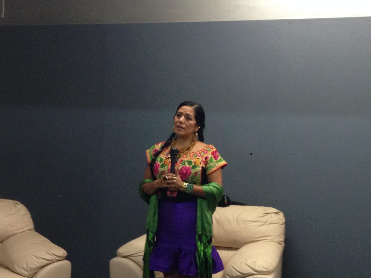 Lila Downs en su visita a Pachuca. (Teodoro Santos)