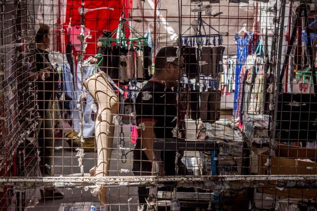 Policías de la Gustavo A. Madero retiraron comercios de venta de cervezas. (Cuartoscuro | Archivo)
