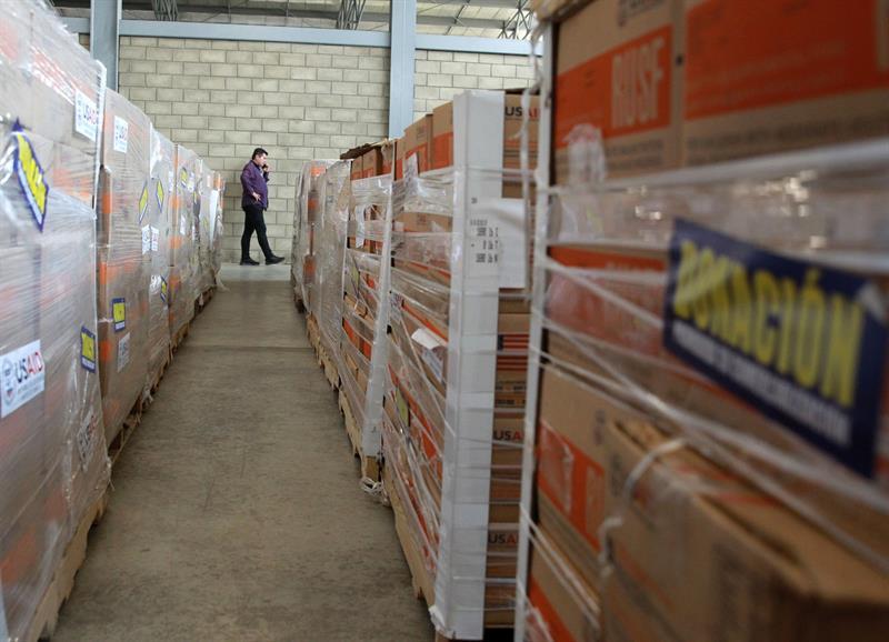 Varios países han enviado comida y medicinas a Venezuela.