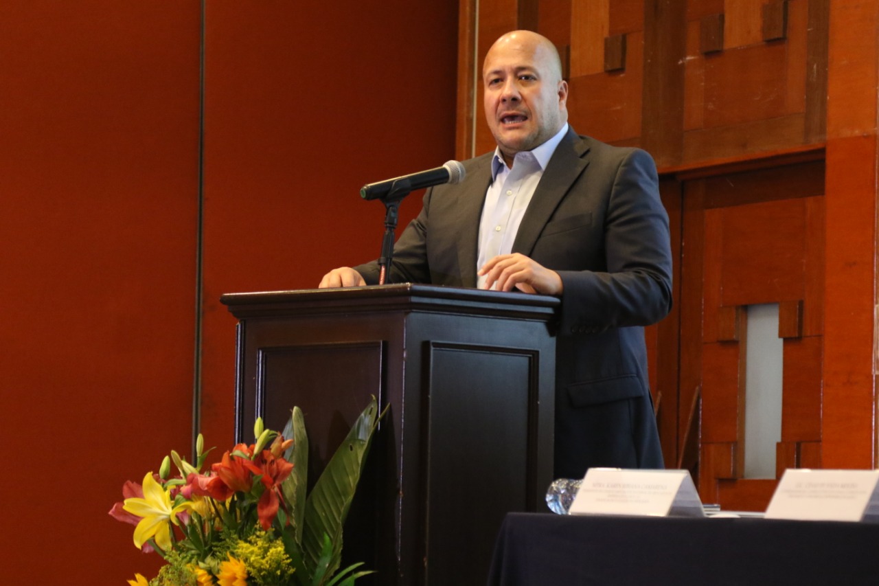 Enrique Alfaro Ramírez calificó como “un ejercicio inédito” la discusión que se dio en el Senado de la República. (Cortesía)