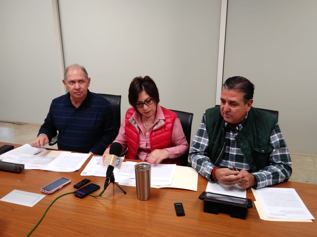 Regidores del PRI insisten en el despido del director de Inspección y Verificación. (Luis Alberto López)