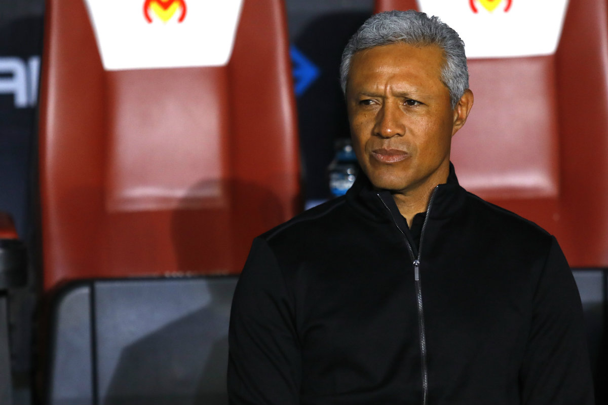 Roberto Hernández deja de ser técnico de Morelia (Imago7)