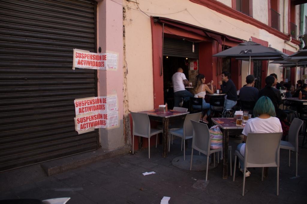 Las chelerías están relacionadas con el narcomenudeo, de acuerdo con el titular de la SSC. (Cuartoscuro)