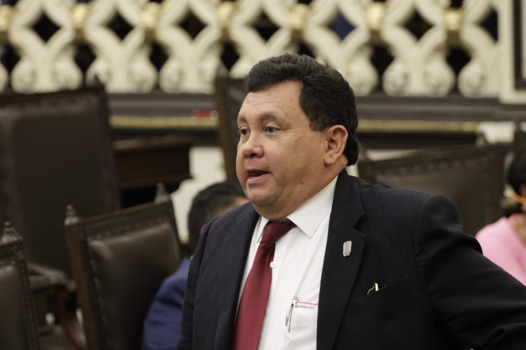 En caso que fallezca un gobernador, el titular de la SGG asumirá como encargado de despacho y el Congreso nombrará al interino en 10 días (Miguel Rome
