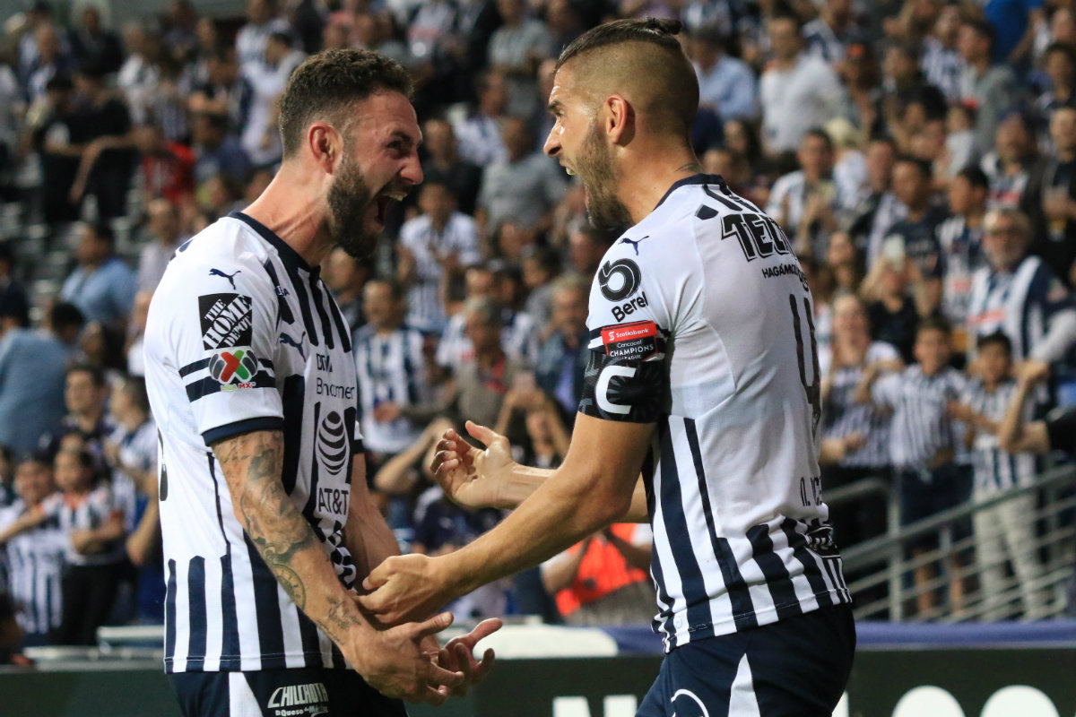 Miguel Layún y Nicolás Sánchez (Imago7)