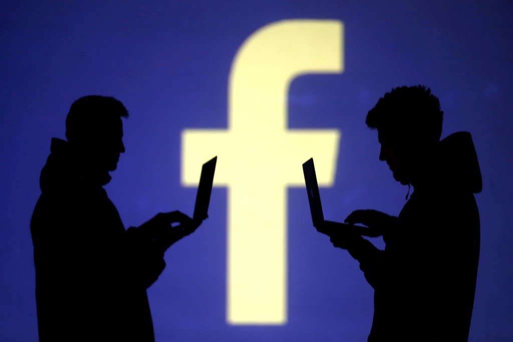 Los usuarios tendrán una nueva opción para proteger su privacidad en Facebook. (Reuters)