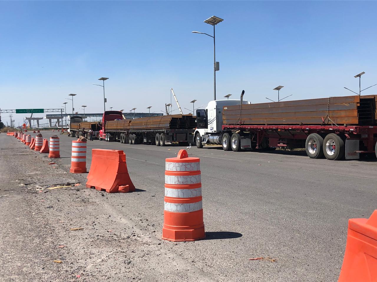 En la zona del NAIM ya no hay trabajadores ni maquinaria funcionando. (Karina Palacios)