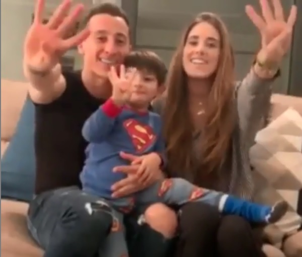 Andrés Guardado y Sandra de la Vega anuncian que serán padres (Instagram @sandradlv)