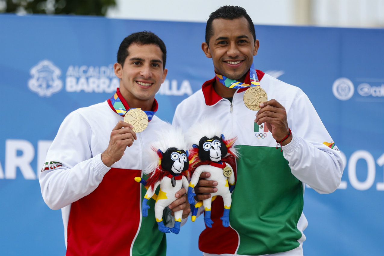 Rommel Pacheco y Jahir Ocampo (Imago7)