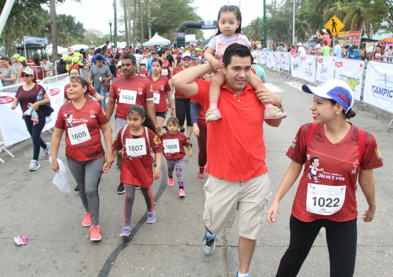 Carrera de la Cruz Roja "Corre, Camina y Salva una Vida"