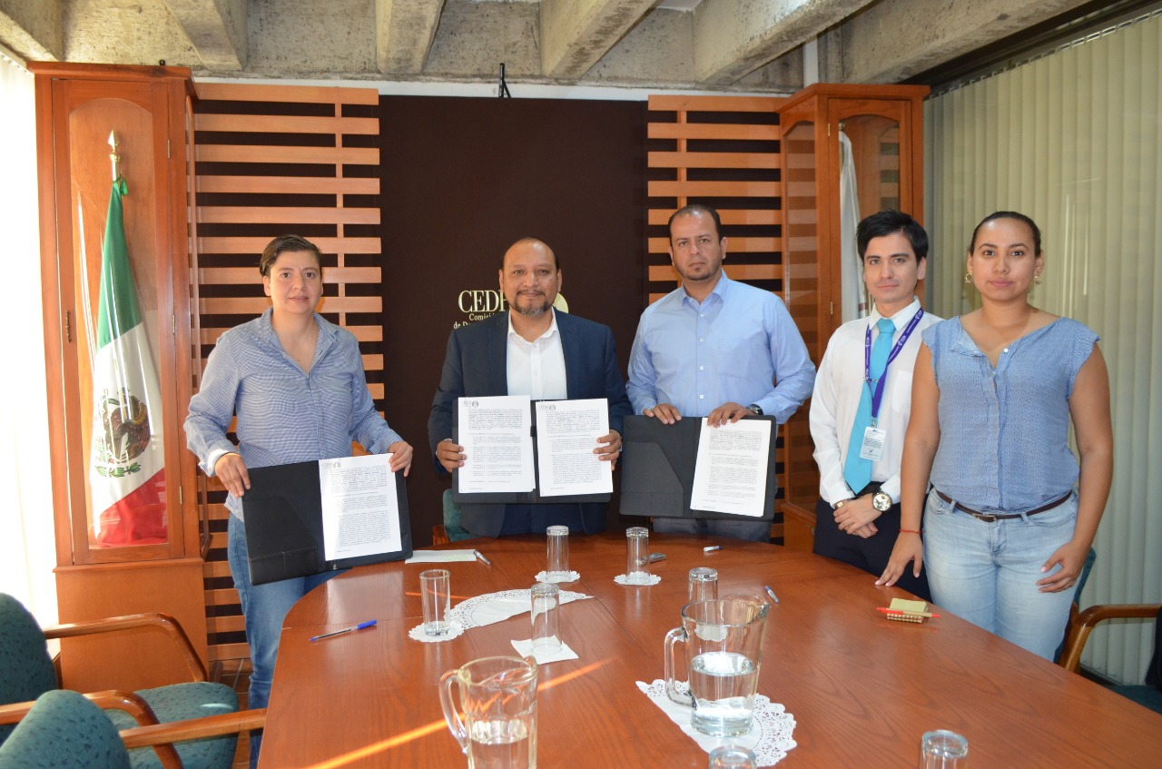 CEDHJ y asociaciones de la diversidad sexual firmaron un convenio de colaboración. (Cortesía)
