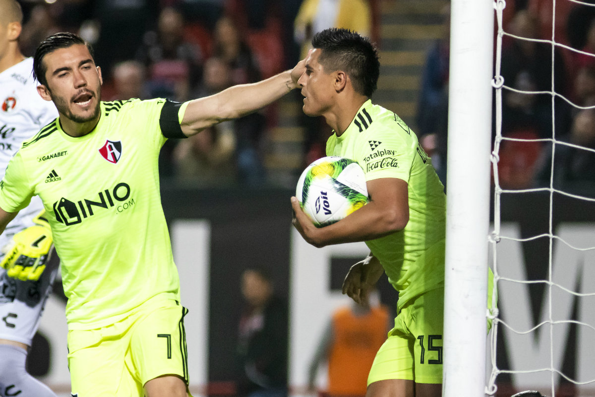 Osvaldo Martínez festeja tras anotar el gol de Atlas ante Xolos (Imago7)