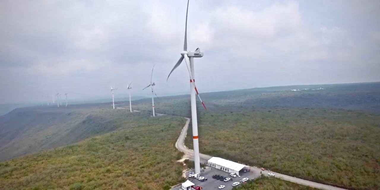 Torres eólicas.
