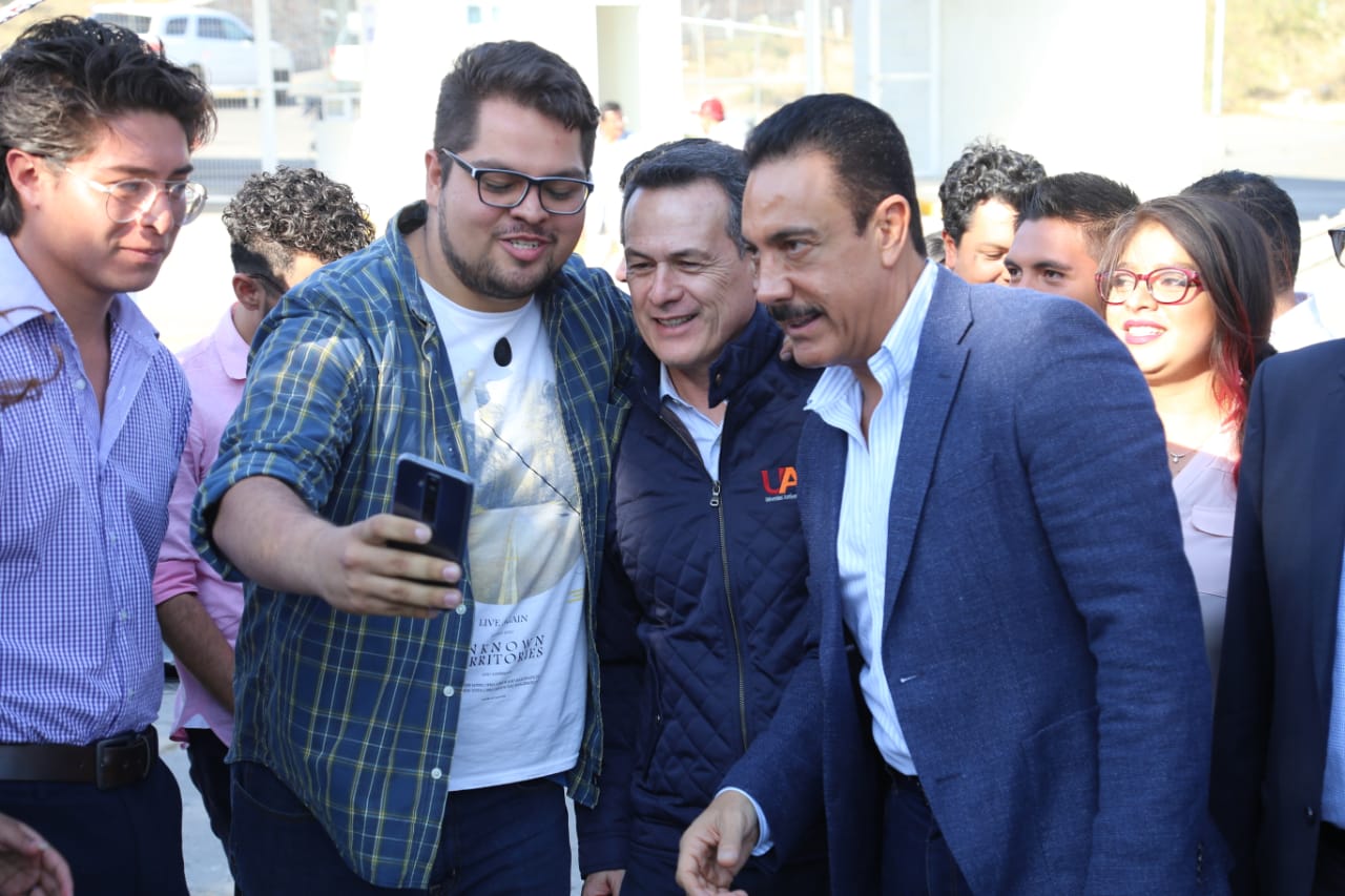 Adolfo Pontigo Loyola y Omar Fayad Meneses. (Jorge Sánchez)