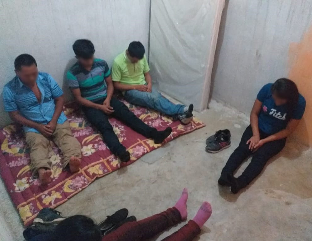 Estas son la condiciones en las que tenían a los migrantes.