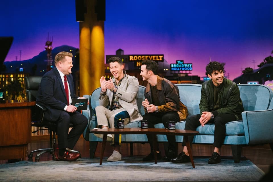 Los Jonas Brothers tuvieron que ir a terapia antes de reunirse (Facebook)