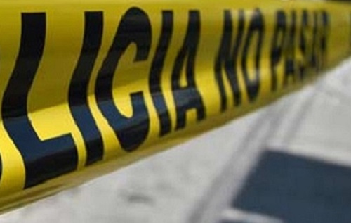 La policía llegó al sitio para iniciar las investigaciones correspondientes. (Archivo)