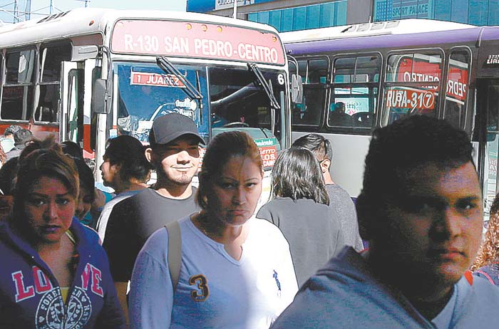 El viernes pasado, 14 rutas salieron de circulación. Roberto Alanís