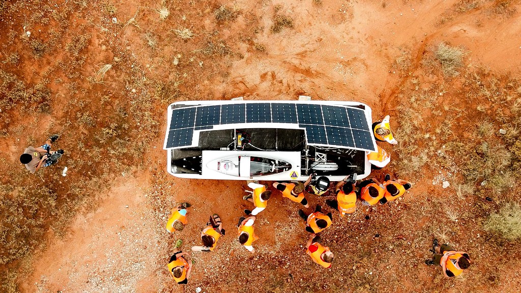 Auto impulsado por energía solar (Cortesía)