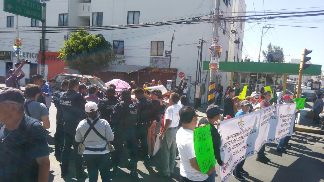 Colonos acusaron que organizaciones como Antorcha Campesina y Doroteo Arango, mantienen invadidas las calles  (Verónica López)