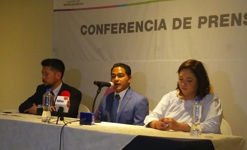 Durante la conferencia se destacaron los recursos turísticos de la entidad. (Alondra Ávila)
