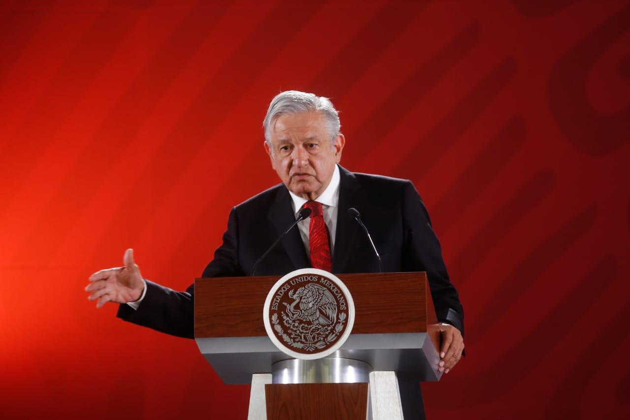 López Obrador dijo que se van a continuar las conferencias de lunes a viernes hasta que los ciudadanos lo decidan. (Araceli López)