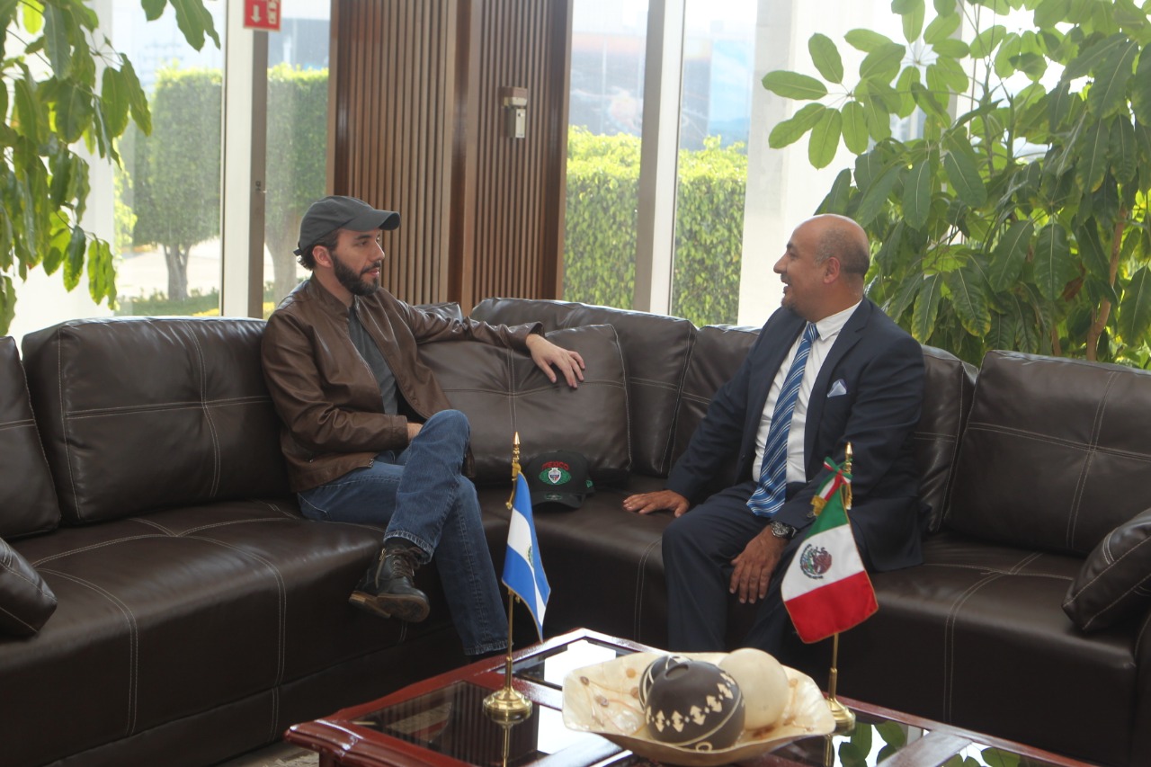 Nayib Bukele y Maximiliano Reyes Zúñiga (Especial)