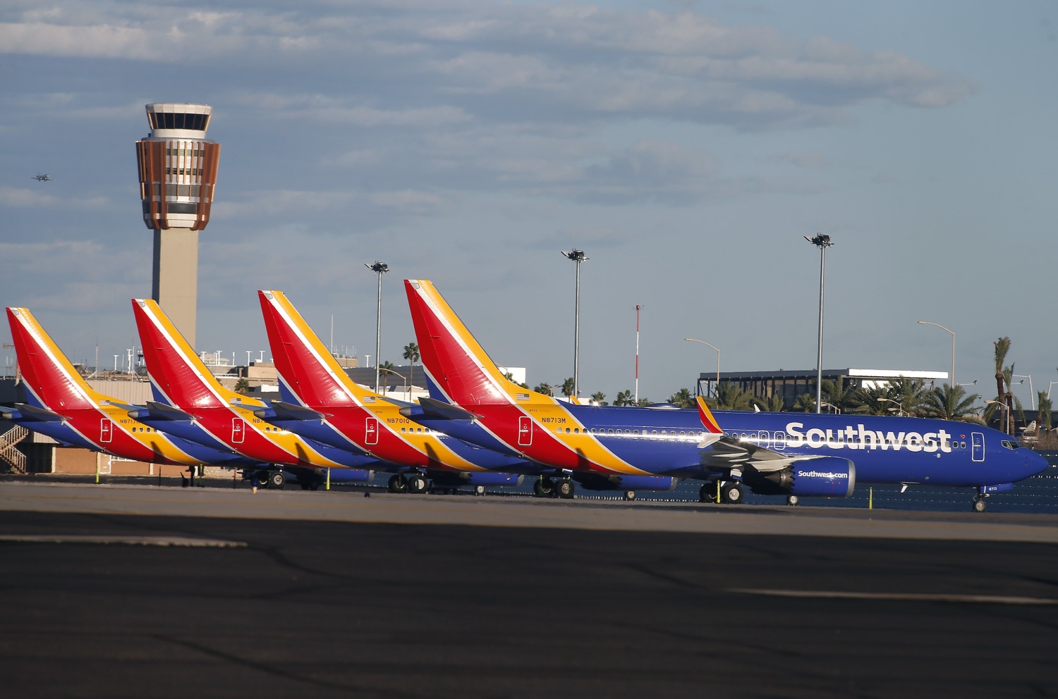 Diversos países han prohibido la operación de los Boeing 737 MAX y otros han suspendido los vuelos. (AFP)