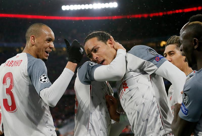 Liverpool vence al Bayern Múnich y avanza en Champions (EFE)