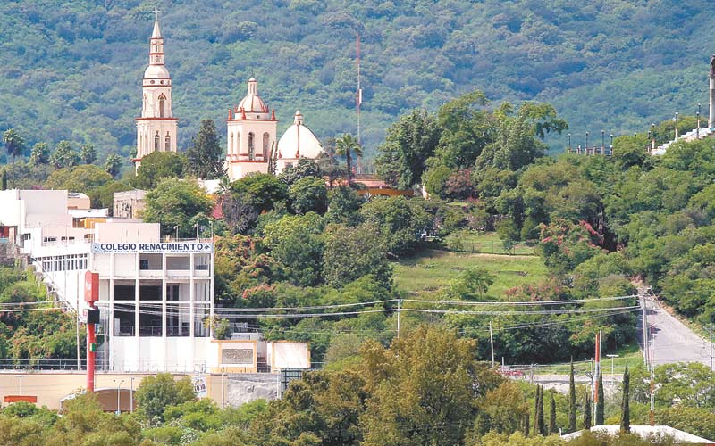 Algunos han optado por  anunciar que sus terrenos no están en venta. (Foto: Roberto Alanís)