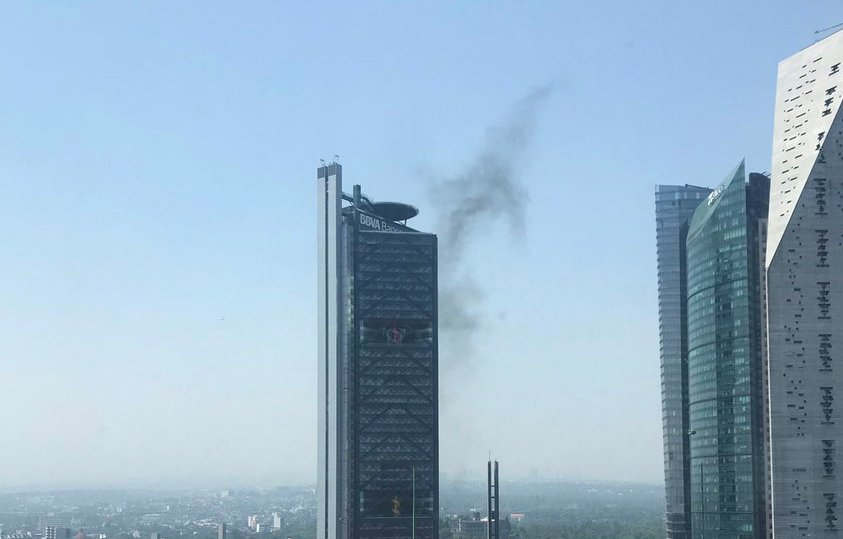 Torre Bancomer. | Twitter  ‏  @zairahservin