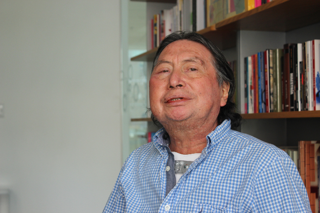 Armando Ramírez, periodista y escritor, Déjame, su novela más reciente, es un nuevo homenaje al primer cuadro de la Ciudad de México