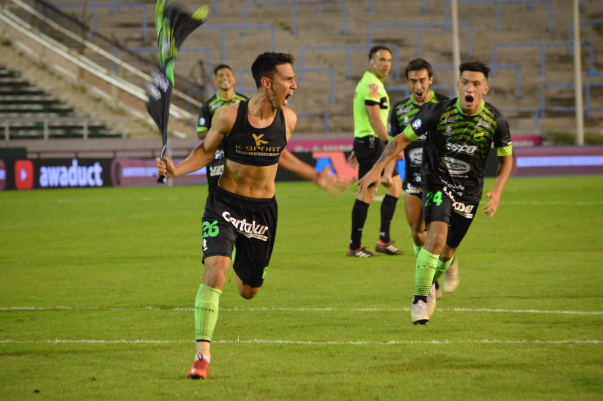 Defensa y Justicia pelea por el título de Argentina (@ClubDefensayJus)