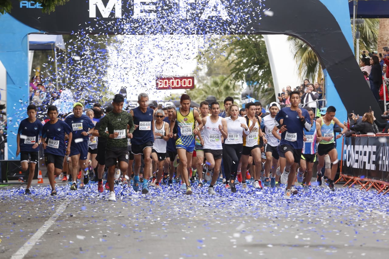 La fiesta deportiva se desarrolló bajo un clima muy agradable para los corredores, en una mañana bastante fresca. (Rolando Riestra)