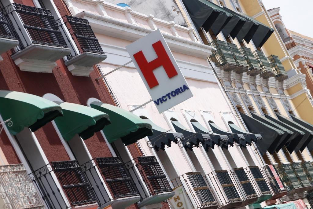 Algunas cadenas y hoteles comenzaron a despedir a personal, entre ellos, a gerentes (Agencia Enfoque)