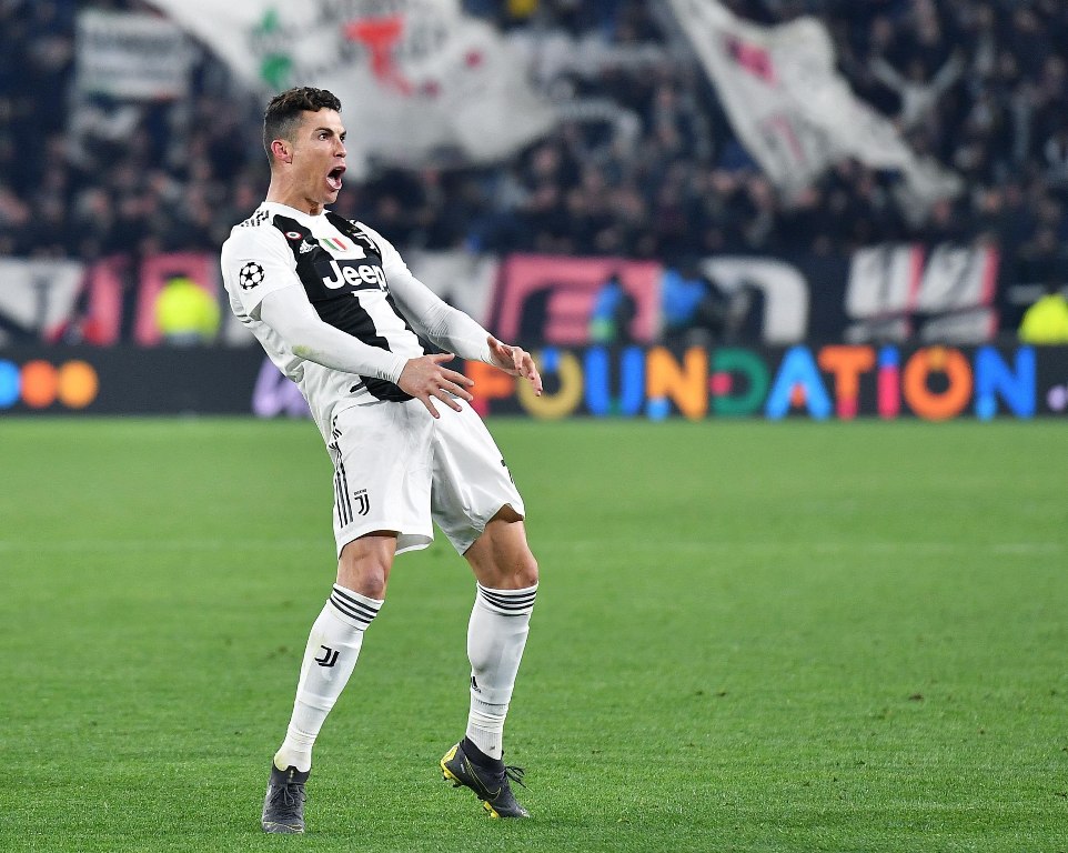 Cristiano Ronaldo festeja la eliminatoria del Atlético de Madrid (EFE)