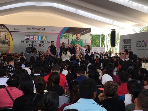 El gobernador alentó a los mexiquenses a continuar emprendiendo. (Monserrat Mata)