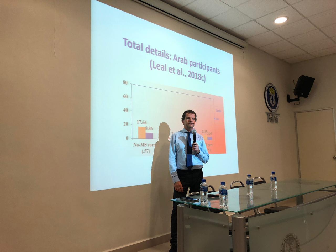 Aldert Vrij, investigador del Departamento de Psicología de la Universidad de Portsmouth, Inglaterra (Foto: César Cubero).