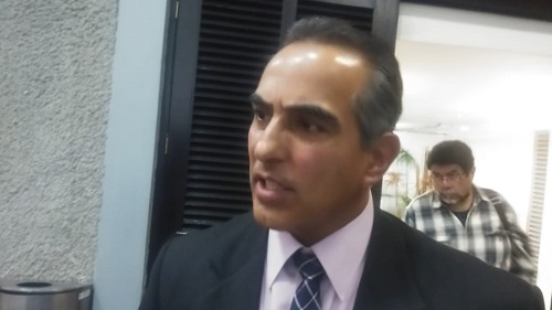 El auditor sostuvo un encuentro con legisladores locales. (Claudia Hidalgo)
