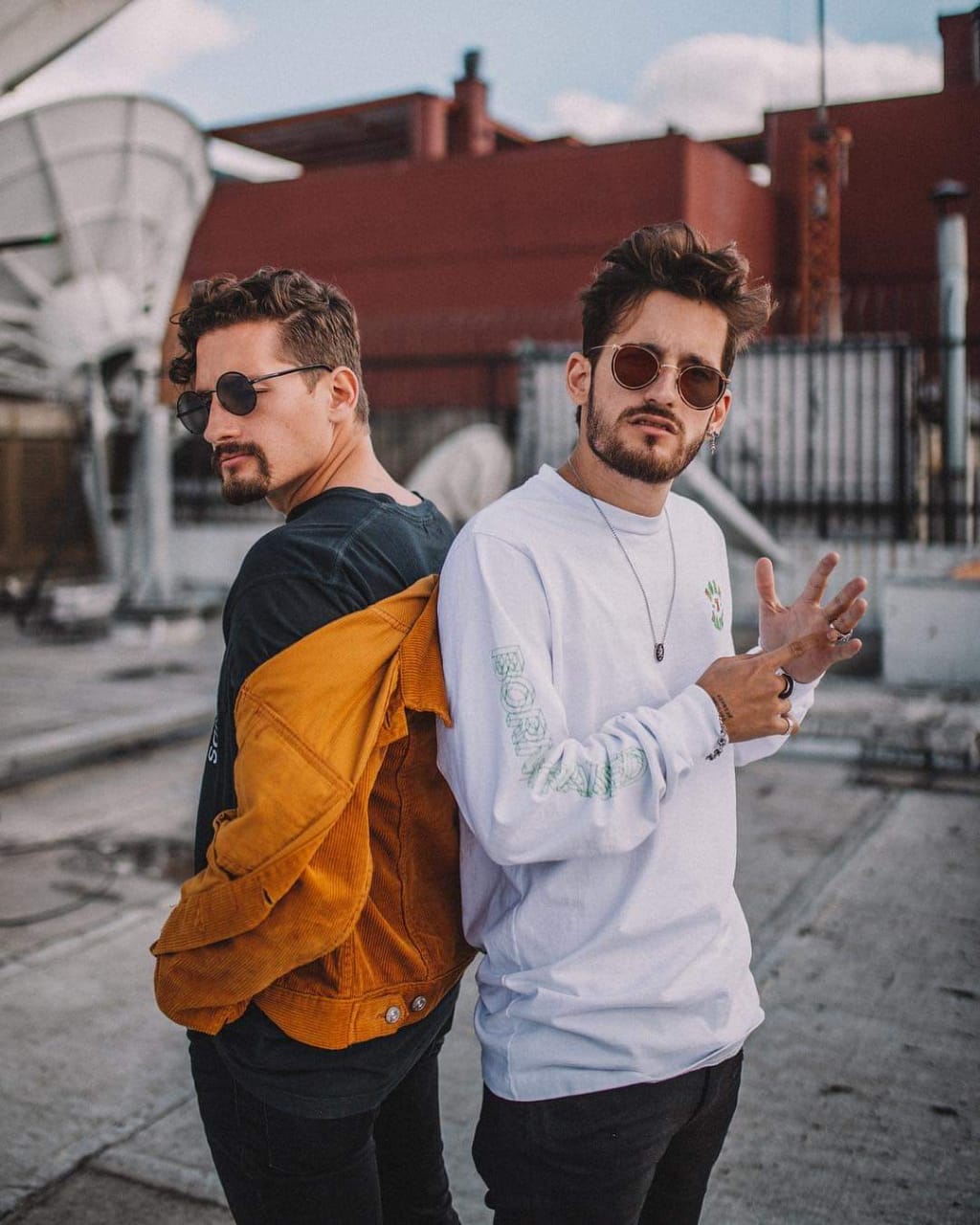 Los cantantes fueron reconocidos por el presidente de Sony Music (Especial).