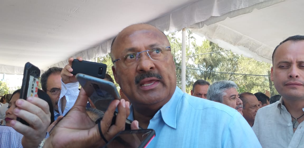 René Juárez Cisneros reconoció que el partido tiene problemas, pero tiene a sus liderazgos arriba. (Rogelio Agustín Esteban)