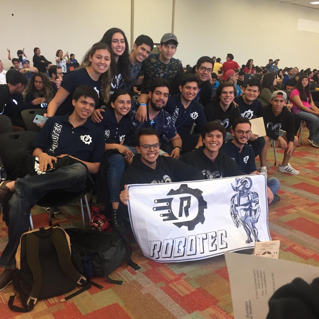 Jalisco obtiene pase al llamado RoboCup que se celebrará en julio próximo en Sidney, Australia gracias a cuatro equipos ganadores. (Julieta Salgado)