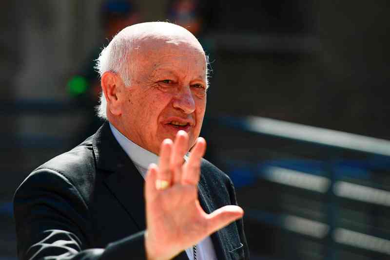 Ricardo Ezzati, de 77 años, era el máximo representante de la iglesia en Chile. (AFP)