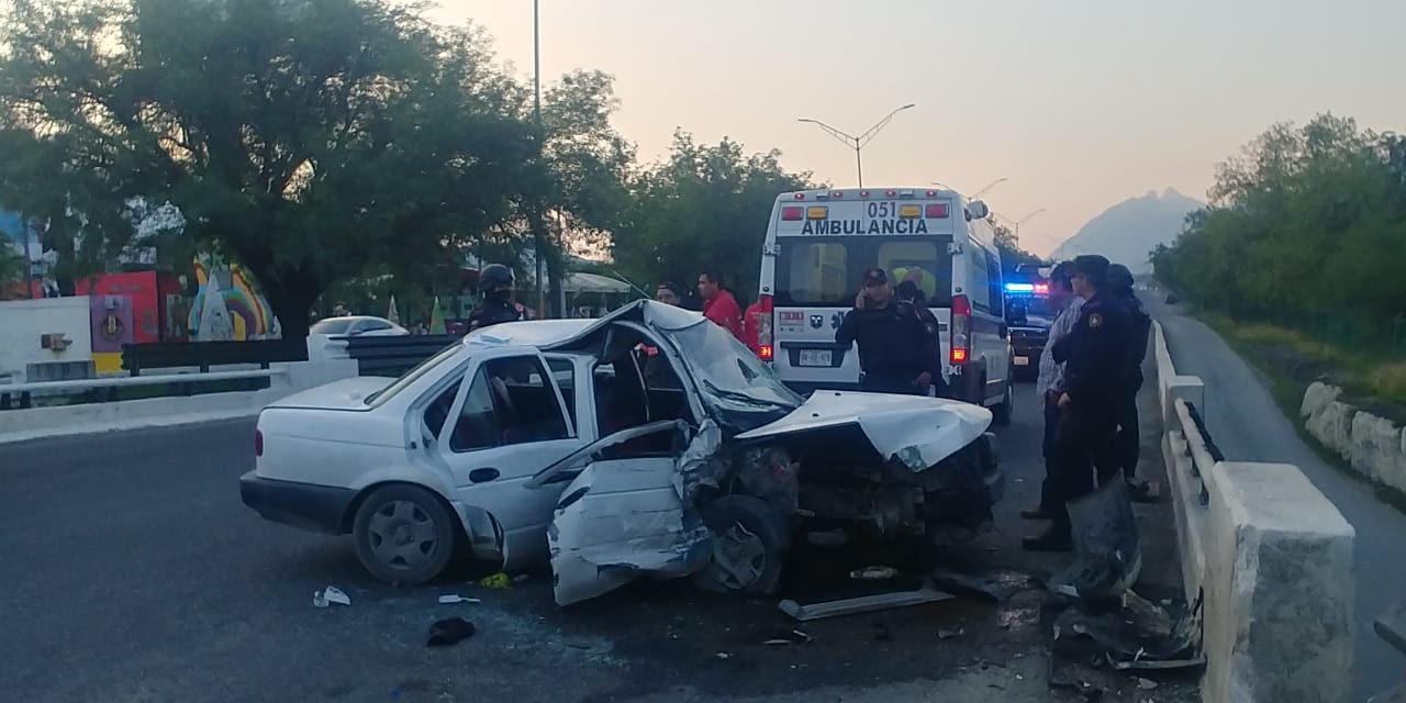 La vialidad se vio entorpecida durante varias horas para los automovilistas. (Vianca Treviño)