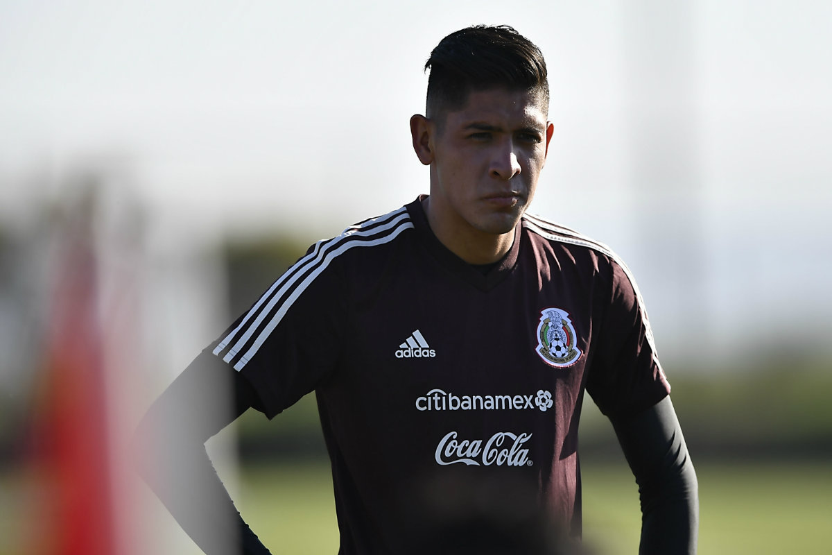 Edson Álvarez durante un entrenamiento de la selección mexicana (Imago7)
