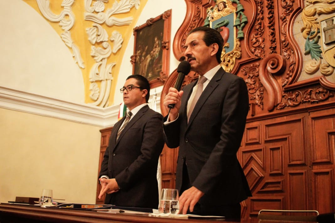 El rector de la UAP explicó que se brindará capacitación a los nuevos integrantes del Consejo Universitario para que se reduzca la curva de aprendizaj
