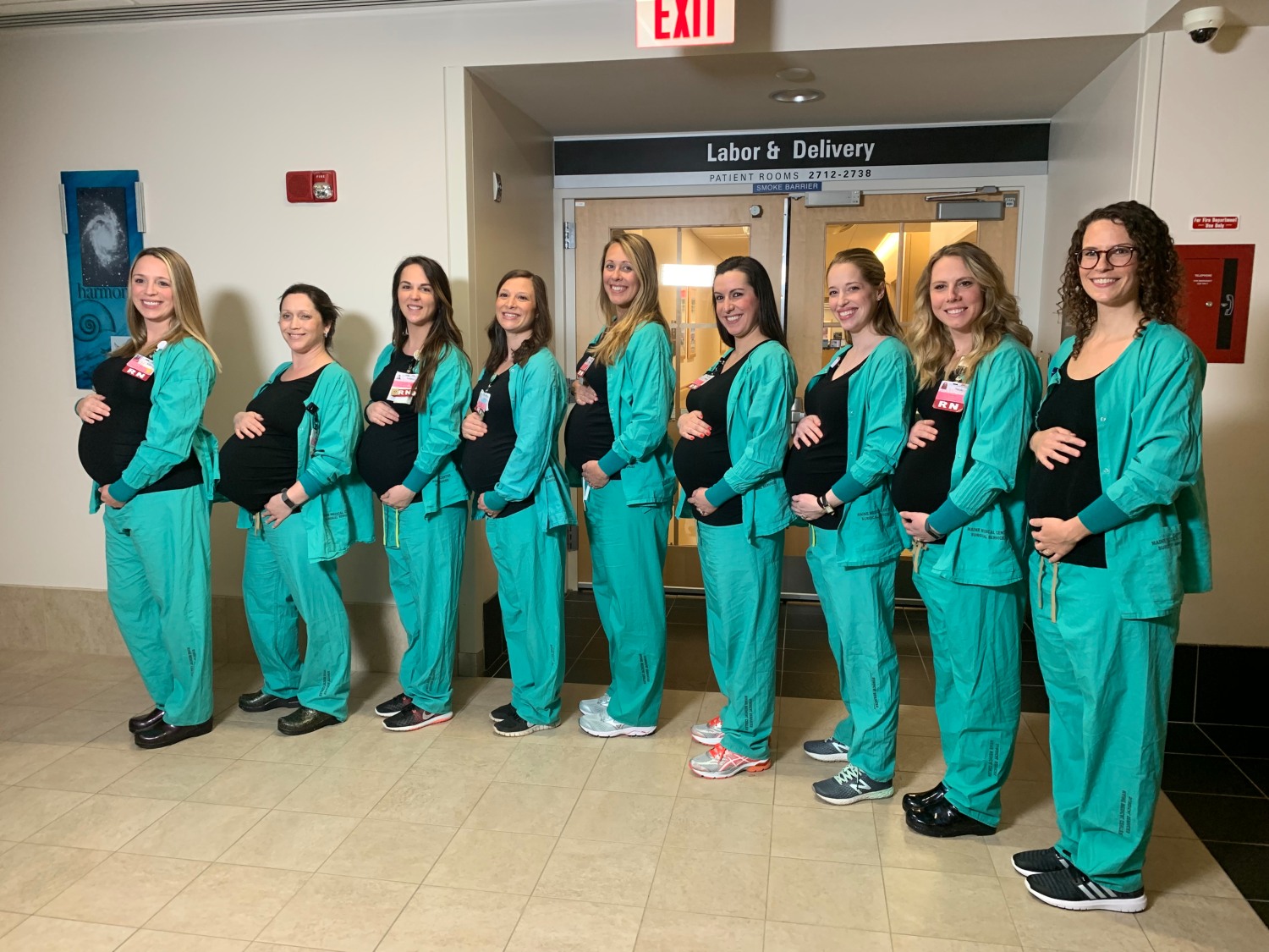 Las nueve enfermeras embarazadas en un hospital de Estados Unidos. (Maine Medical Center)