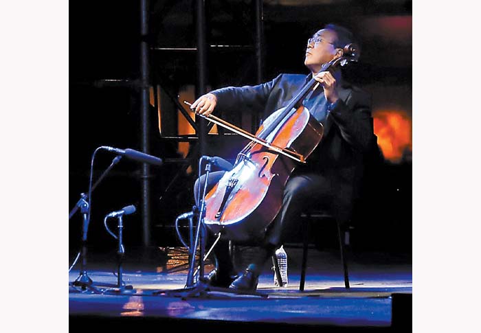 El músico desafió la lógica del ruido citadino. Nelly Salas