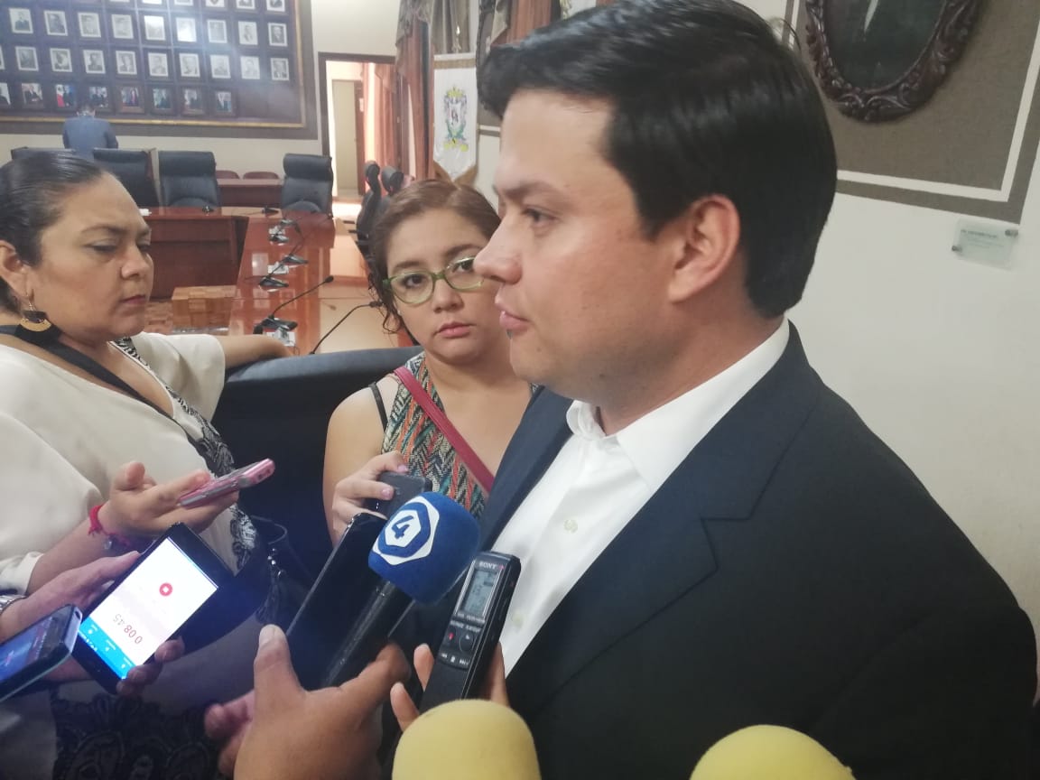 Ayuntamiento lamentan accidente de patrulla